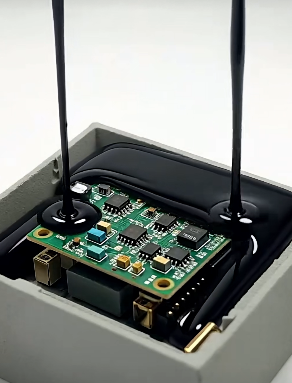 Filled epoxy used in thermal electronic assembly